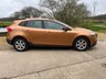 USED 2013 VOLVO V40 D2 CROSS COUNTRY SE Sensors, DAB, Great Condition