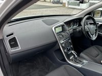 USED 2014 14 VOLVO XC60 2.4 D4 SE NAV AWD 5d 178 BHP 