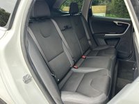 USED 2014 14 VOLVO XC60 2.4 D4 SE NAV AWD 5d 178 BHP 