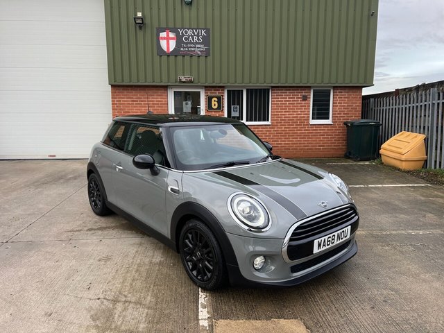 2018 W MINI Hatch 1.5 COOPER 3d 134 BHP