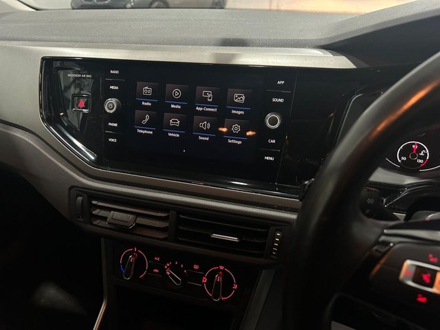 2020 VOLKSWAGEN POLO - Photo 5