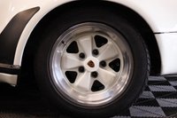 USED 1987 D PORSCHE 911 TURBO 3.3  BEAUTIFUL EXAMPE OF THIS ICONIC CAR WITH INCREDIBLE SPEC - SUNROOF - FUCHS WHEELS - HEATED AND ELECTRIC ADJUSTMENT SPORTS SEATS - HUGE HISTORY - STUNNING CONDITION - 12 MONTH WARRANTY