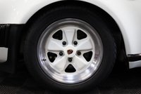 USED 1987 D PORSCHE 911 TURBO 3.3  BEAUTIFUL EXAMPE OF THIS ICONIC CAR WITH INCREDIBLE SPEC - SUNROOF - FUCHS WHEELS - HEATED AND ELECTRIC ADJUSTMENT SPORTS SEATS - HUGE HISTORY - STUNNING CONDITION - 12 MONTH WARRANTY