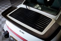 USED 1987 D PORSCHE 911 TURBO 3.3  BEAUTIFUL EXAMPE OF THIS ICONIC CAR WITH INCREDIBLE SPEC - SUNROOF - FUCHS WHEELS - HEATED AND ELECTRIC ADJUSTMENT SPORTS SEATS - HUGE HISTORY - STUNNING CONDITION - 12 MONTH WARRANTY