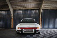 USED 1987 D PORSCHE 911 TURBO 3.3  BEAUTIFUL EXAMPE OF THIS ICONIC CAR WITH INCREDIBLE SPEC - SUNROOF - FUCHS WHEELS - HEATED AND ELECTRIC ADJUSTMENT SPORTS SEATS - HUGE HISTORY - STUNNING CONDITION - 12 MONTH WARRANTY