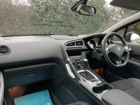 USED 2015 65 PEUGEOT 3008 1.6 BLUE HDI S/S ALLURE 5d 120 BHP FULL S/HISTORY-DIAMOND CUT ALLOYS