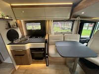 USED 2022 72 PILOTE G740 EVIDENCE 2.2  9 SPEED AUTO WITH ISLAND BED