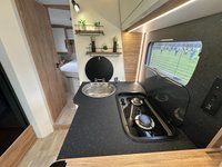 USED 2022 72 PILOTE G740 EVIDENCE 2.2  9 SPEED AUTO WITH ISLAND BED