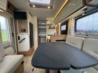 USED 2022 72 PILOTE G740 EVIDENCE 2.2  9 SPEED AUTO WITH ISLAND BED