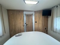USED 2022 72 PILOTE G740 EVIDENCE 2.2  9 SPEED AUTO WITH ISLAND BED