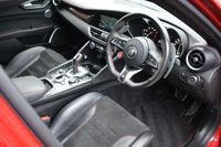 USED 2020 70 ALFA ROMEO GIULIA 2.9 V6 BITURBO QUADRIFOGLIO 4d 503 BHP BUCKETS / CARBON ROOF / REMUS