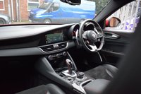 USED 2020 70 ALFA ROMEO GIULIA 2.9 V6 BITURBO QUADRIFOGLIO 4d 503 BHP BUCKETS / CARBON ROOF / REMUS