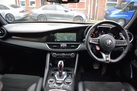 USED 2020 70 ALFA ROMEO GIULIA 2.9 V6 BITURBO QUADRIFOGLIO 4d 503 BHP BUCKETS / CARBON ROOF / REMUS