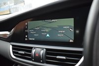 USED 2020 70 ALFA ROMEO GIULIA 2.9 V6 BITURBO QUADRIFOGLIO 4d 503 BHP BUCKETS / CARBON ROOF / REMUS