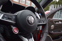 USED 2020 70 ALFA ROMEO GIULIA 2.9 V6 BITURBO QUADRIFOGLIO 4d 503 BHP BUCKETS / CARBON ROOF / REMUS