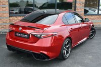 USED 2020 70 ALFA ROMEO GIULIA 2.9 V6 BITURBO QUADRIFOGLIO 4d 503 BHP BUCKETS / CARBON ROOF / REMUS