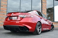 USED 2020 70 ALFA ROMEO GIULIA 2.9 V6 BITURBO QUADRIFOGLIO 4d 503 BHP BUCKETS / CARBON ROOF / REMUS