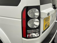 USED 2015 15 LAND ROVER DISCOVERY 3.0 SDV6 SE TECH 5d 255 BHP 7 Seater, Fuji White,Ebony Black Leather, Power Slide Sunroof,