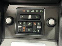 USED 2015 15 LAND ROVER DISCOVERY 3.0 SDV6 SE TECH 5d 255 BHP 7 Seater, Fuji White,Ebony Black Leather, Power Slide Sunroof,