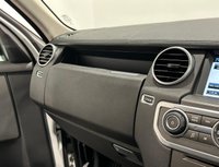 USED 2015 15 LAND ROVER DISCOVERY 3.0 SDV6 SE TECH 5d 255 BHP 7 Seater, Fuji White,Ebony Black Leather, Power Slide Sunroof,