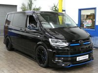 USED 2019 69 VOLKSWAGEN TRANSPORTER 2.0 T32 TDI KOMBI HIGHLINE 4MOTION BMT 196 BHP FULLY LOADED MASSIVE SPEC ABT BODY STYLING SUNROOF SAT NAV LEATHER HEATED ACC CRUISE REAR CAMERA PARKING SENSORS STUNNING EXAMPLE