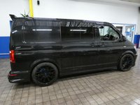 USED 2019 69 VOLKSWAGEN TRANSPORTER 2.0 T32 TDI KOMBI HIGHLINE 4MOTION BMT 196 BHP FULLY LOADED MASSIVE SPEC ABT BODY STYLING SUNROOF SAT NAV LEATHER HEATED ACC CRUISE REAR CAMERA PARKING SENSORS STUNNING EXAMPLE