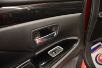 USED 2017 67 MITSUBISHI OUTLANDER 2.0 PHEV 4HS 5d 200 BHP LAST SERVICED AT 55,022 MILES IN A STUNNING COLOUR COMBO