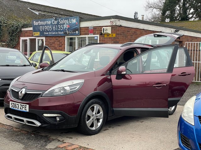 2013 63 Renault Scenic 1.5 XMOD DYNAMIQUE TOMTOM ENERGY DCI S/S 5d 110 BHP