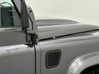 USED 2015 65 LAND ROVER DEFENDER 2.2 TD HARD TOP 2d 122 BHP 2457 Miles TWO THOUSAND FOUR HUNDRED FIFTY SEVEN MILES