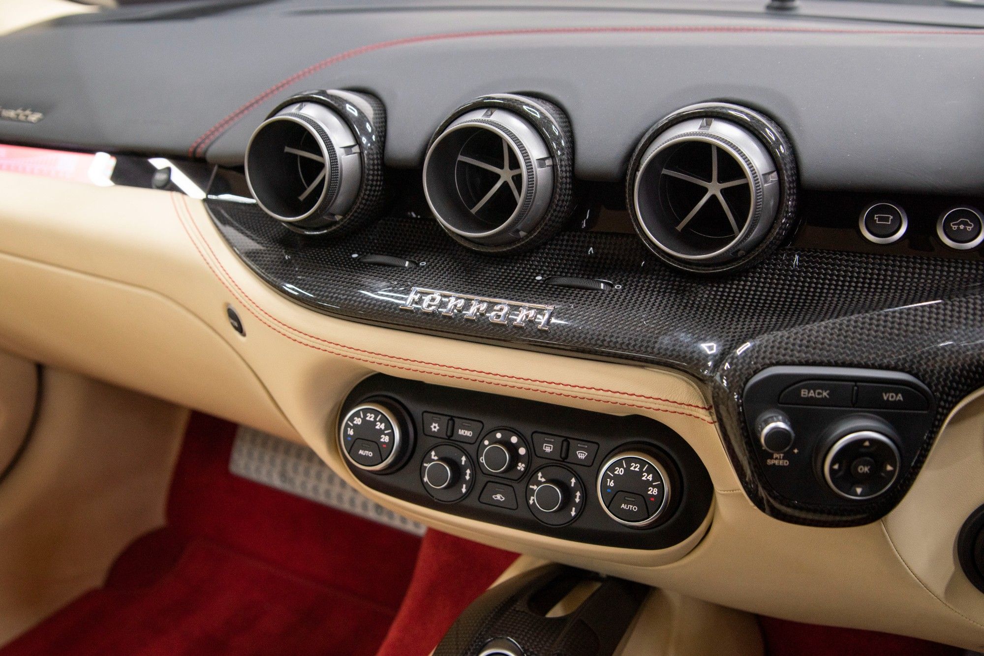USED 2016 66 FERRARI F12 BERLINETTA 6.3 V12 