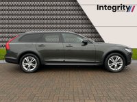 USED 2018 68 VOLVO V90 2.0 D4 CROSS COUNTRY AWD 5d 188 BHP WINTER PACK WITH HEAD UP DISPLAY !!