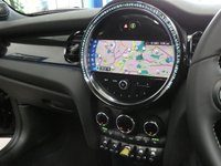 USED 2023 73 MINI HATCH COOPER COOPER S LEVEL 3 3d 181 BHP STUNNING EXAMPLE SAT NAV HARMAN KARDON SOUND LEATHER HEATED SEATS PANORAMIC SUNROOF REAR CAMERA PARKING SENSORS 1 OWNER MINI WARRANTY TILL SEPT 2026