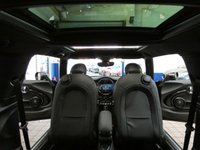 USED 2023 73 MINI HATCH COOPER COOPER S LEVEL 3 3d 181 BHP STUNNING EXAMPLE SAT NAV HARMAN KARDON SOUND LEATHER HEATED SEATS PANORAMIC SUNROOF REAR CAMERA PARKING SENSORS 1 OWNER MINI WARRANTY TILL SEPT 2026