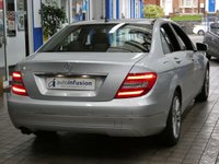 USED 2011 B MERCEDES-BENZ C-CLASS 1.8 C180 BLUEEFFICIENCY ELEGANCE 4d 155 BHP LEATHER SEATS CRUISE CONTROL ELECTRIC FOLDING DOOR MIRRORS PARKING SENSORS 2 OWNERS SERVICE HISTORY