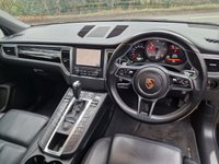 USED 2016 16 PORSCHE MACAN 3.0 D S PDK 5d 258 BHP ZERO DEPOSIT FINANCE AVAILABLE