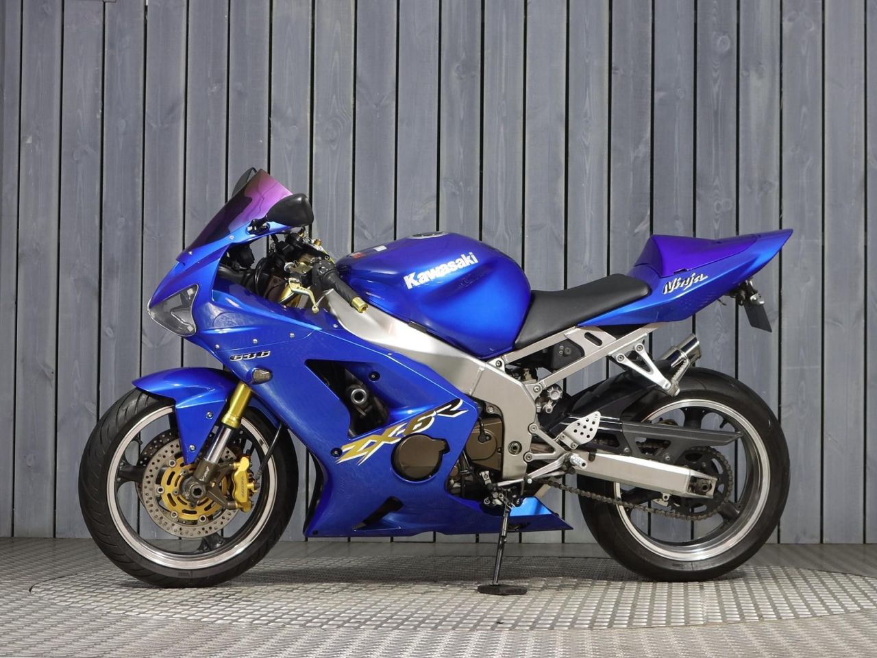 2004 KAWASAKI ZX-6R BLUE with 23071 miles - Used Motorbikes