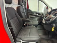 USED 2019 69 FORD TRANSIT CUSTOM 2.0 300 LIMITED LWB L2H1 ECOBLUE 130BHP AIR CON & FULL SERVICE HISTORY  1 OWNER FULL SERVICE HISTORY AIR CON & CRUISE