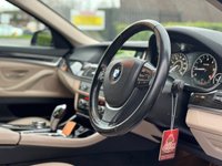 USED 2014 14 BMW 5 SERIES 2.0 520D LUXURY TOURING 5d 181 BHP 