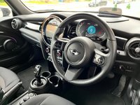 USED 2021 71 MINI CONVERTIBLE 1.5 COOPER CLASSIC 3d 134 BHP 1 LADY OWNER MINI HISTORY+ WARRANTY