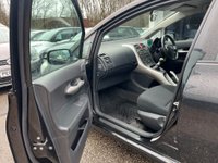 USED 2009 09 TOYOTA AURIS 1.3 TR VVT-I S/S 5d 99 BHP 
