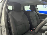 USED 2013 63 RENAULT CLIO 1.5 dCi Dynamique MediaNav Hatchback 5dr Diesel Manual Euro 5 (s/s) (90 ps) 