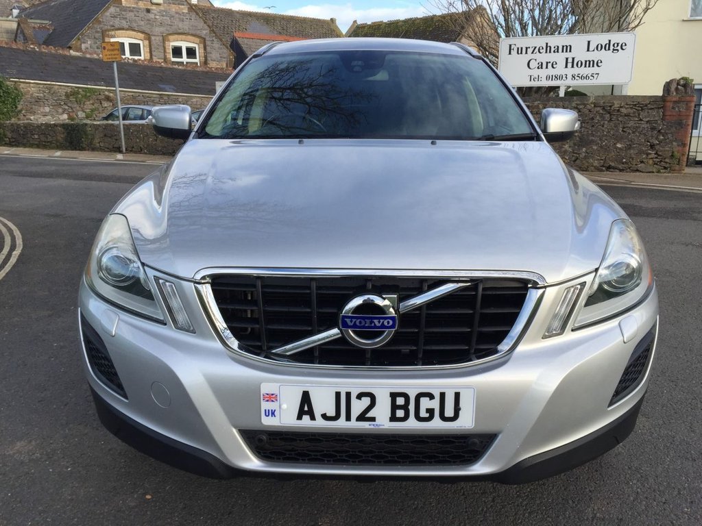 USED 2012 12 VOLVO XC60 2.4 D5 SE LUX AWD 5d 212 BHP SAT NAV DAB HEATED SEATS