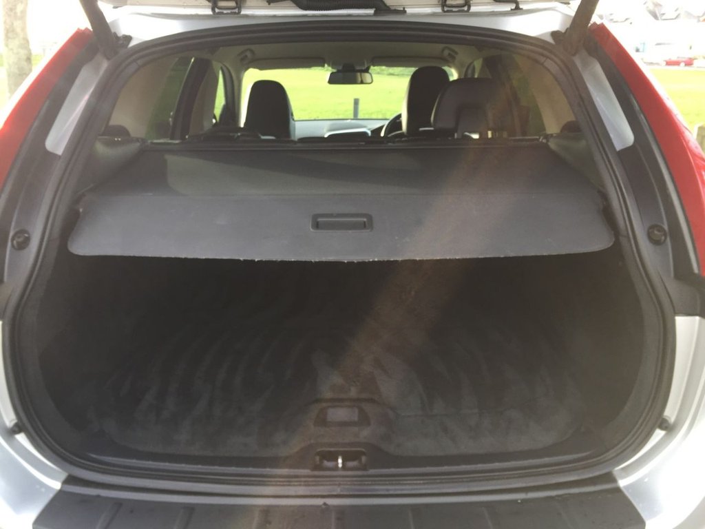 USED 2012 12 VOLVO XC60 2.4 D5 SE LUX AWD 5d 212 BHP SAT NAV DAB HEATED SEATS