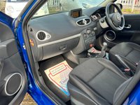 USED 2011 11 RENAULT CLIO 1.1 DYNAMIQUE TOMTOM 16V 5d 75 BHP TomTom Sat Nav + Air Conditioning