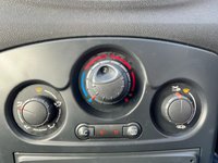 USED 2011 11 RENAULT CLIO 1.1 DYNAMIQUE TOMTOM 16V 5d 75 BHP TomTom Sat Nav + Air Conditioning