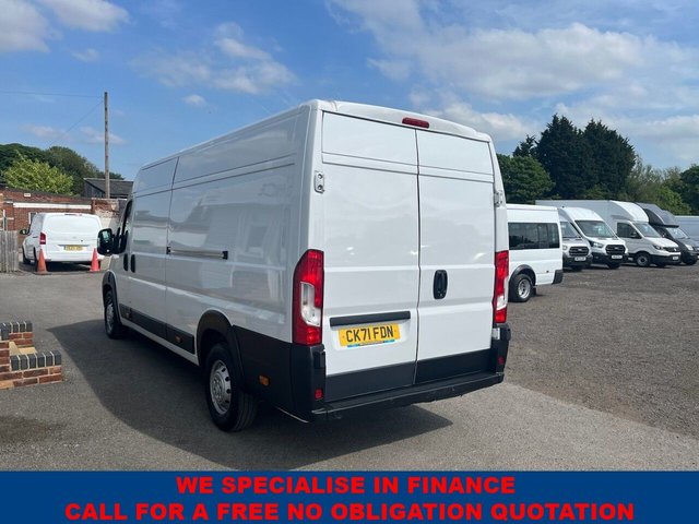 View our PEUGEOT BOXER