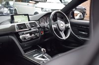 USED 2018 68 BMW M4 3.0 M4 COMPETITION 2d 444 BHP H&K / CARBON / SAN MARINO BLUE
