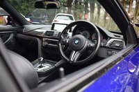 USED 2018 68 BMW M4 3.0 M4 COMPETITION 2d 444 BHP H&K / CARBON / SAN MARINO BLUE