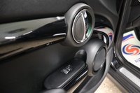 USED 2016 16 MINI HATCH COOPER 2.0 COOPER SD 5d 168 BHP NEW STOCK IN