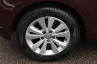 USED 2017 17 VOLKSWAGEN GOLF 1.0 SE TSI BLUEMOTION TECHNOLOGY 5d 109 BHP Apple/Android-DAB Spare Wheel